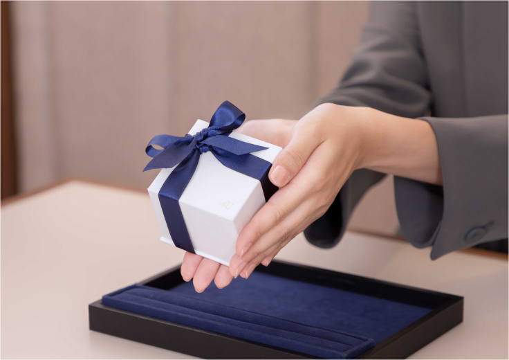 婚約指輪を受け取りプロポーズへ