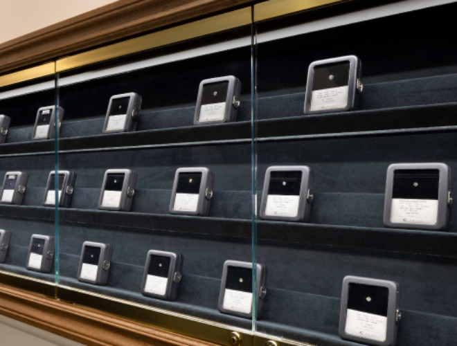 ４℃の高い品質基準により世界中から厳選されたダイヤモンドルース